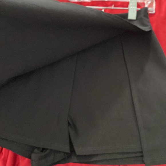 NWT Black Skort - Picture 6 of 6